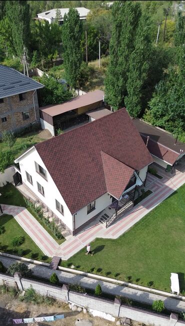 продаю дом г кара балта: Дом, 160 м², 5 комнат, Агентство недвижимости, Евроремонт