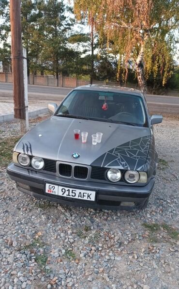 бампер bmw e60: BMW 520: 1990 г., 2 л, Механика, Бензин, Седан