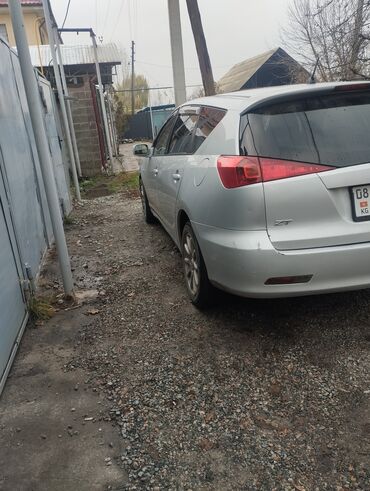 Toyota: Toyota Caldina: 2004 г., 2 л, Автомат, Бензин, Универсал