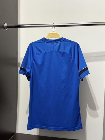 İdman formaları: Yeni Orginal Nike Jaket Və Qısaqol✅ Qısaqol M razmer 25 Azn📌 Jaket S — 7