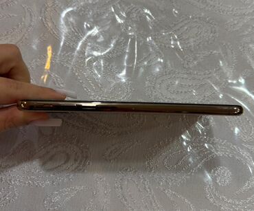 Apple iPhone: IPhone Xs Max, 64 GB, Qızılı, Face ID — 9