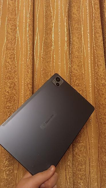 infinix smart 5: Planşet üçün maqnitli klaviatura bağlantısı olan nazik gövdəli cihaz — 5