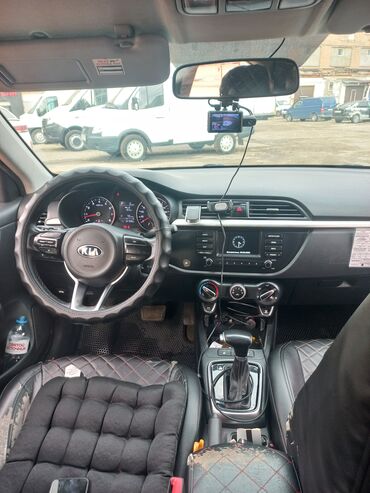 продажа авто в рассрочку от частных лиц: Kia Rio: 2018 г., 1.6 л, Автомат, Бензин, Седан
