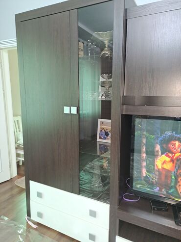 офисные ортопедические кресла: Зал үчүн гарнитур, ДСП