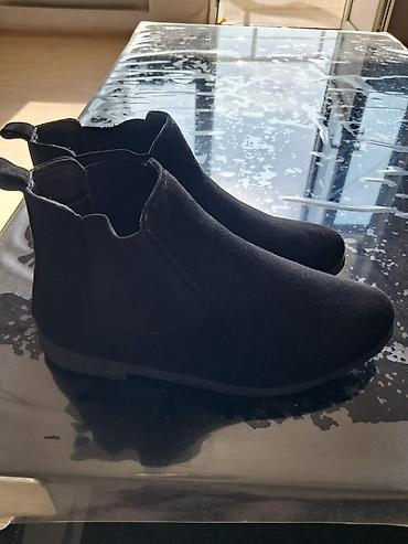 Botinkalar: Qara süet Chelsea tipli kişi ayaqqabısı - Model: Chelsea boots - — 5
