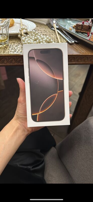 телефен: IPhone 16 Pro, Б/у, 512 ГБ, Natural Titanium, Коробка, 91 %
