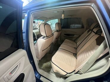 Hyundai: Hyundai Tucson: 2.7 l | 2006 il Krossover — 8