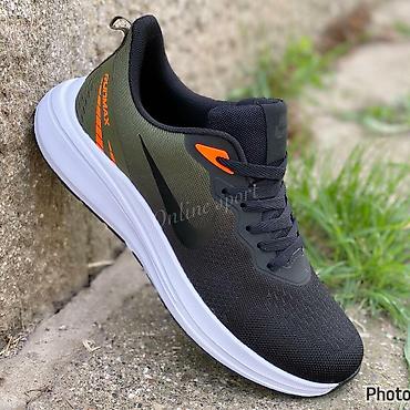 Patike: RunMax 2
41-46
3500 din — 9
