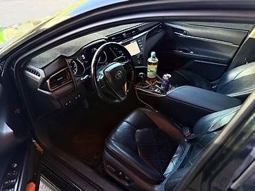 black: Toyota Camry: 2019 г., 2.5 л, Автомат, Бензин, Седан — 5