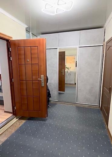 Продажа коттеджей и домов: 6 комнат и более, 200 м², 5 соток, Бишкек, Собственник — 16