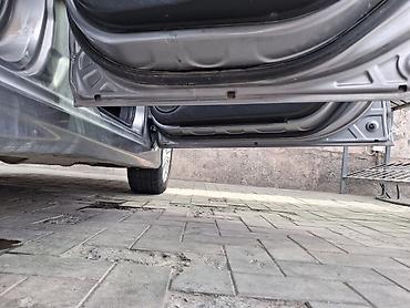 Продажа авто: Honda Fit: 2010 г., 1.5 л, Автомат, Бензин, Хэтчбэк — 5