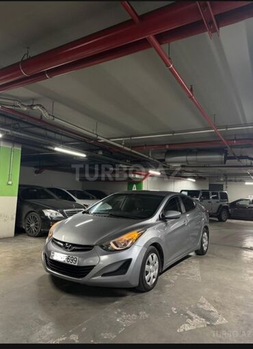 Hyundai: Hyundai Elantra: 1.8 l | 2015 il Sedan