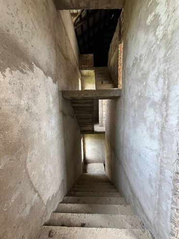 Həyət evləri və villaların satışı: Saray 6 otaqlı, 300 kv. m, Təmirsiz -da lalafo.az — 20 Həyət evləri və villaların satışı: Saray 6 otaqlı, 300 kv. m, Təmirsiz — 20