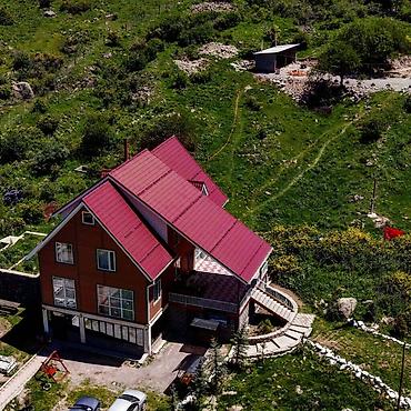 Продажа отелей и хостелов: Гостевой дом в горах Продается гостевой дом на самом красивом месте — 1