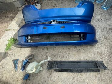 фит 1: Бампер Honda 2005 г., Б/у, цвет - Синий, Оригинал