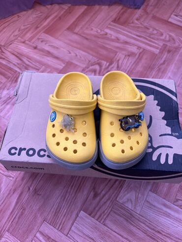 бренд оригинал: Детские кроксы Бренда Crocs размером 24-26 ОРИГИНАЛ! Унисекс и