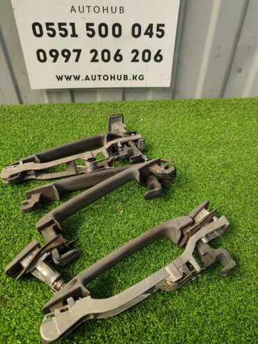 Решетки радиатора: Ручка двери внешняя Mercedes-Benz C-CLASS W 201 1989 (б/у)