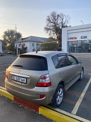 фит крло: Honda Civic: 2003 г., 1.7 л, Автомат, Бензин, Хэтчбэк — 4