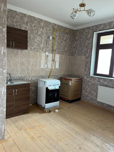 Uzunmüddətli kirayə mənzillər: St/Sumqayıtda (Qazilər şəhərciyi) 9/7 ci mər-də 3 otaqlı əşyasiz ev -da lalafo.az — 10 Uzunmüddətli kirayə mənzillər: St/Sumqayıtda (Qazilər şəhərciyi) 9/7 ci mər-də 3 otaqlı əşyasiz ev — 10