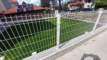 Proizvodi od rolovanog metala, metalni kanali: Panelna ograda 3d boja bela ral 9010. Panelna ogradafence system — 1