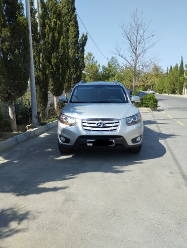 hyundai oluxanalari: Hyundai Santa Fe: 2 l. | 2011 il | Ofrouder/SUV