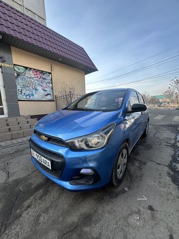 Chevrolet: Chevrolet Spark: 2017 г., 1 л, Автомат, Бензин, Хэтчбэк