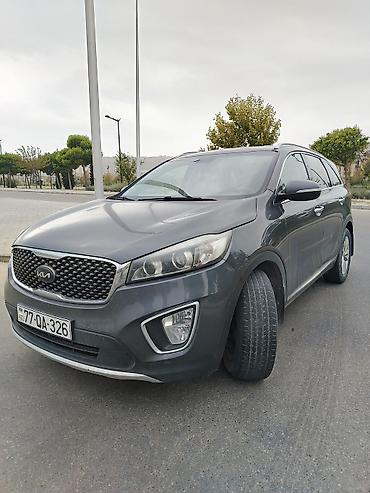 Kia: Kia Sorento SUV - Kuzov: 5 qapılı, tünd boz rəng - Mühərrik: GDI — 2