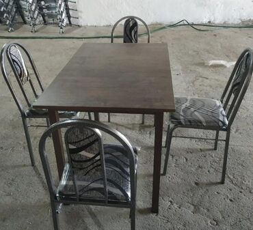 Masa və oturacaq dəstləri: Mətbəx üçün, Yeni, Açılmayan, Kvadrat masa — 27