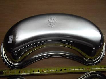 Medicinska oprema: Špric 100 ml za pretakanje ispiranje. Može i za druge namene . Kao — 23