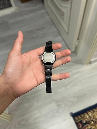 Qol saatları və aksesuarlar: CASIO digital qol saatı – klassik “square” dizayn - Korpus: qara — 3