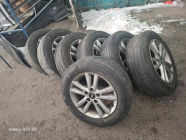 Комплект автомобильных колес на оригинальных литых дисках Hyundai
