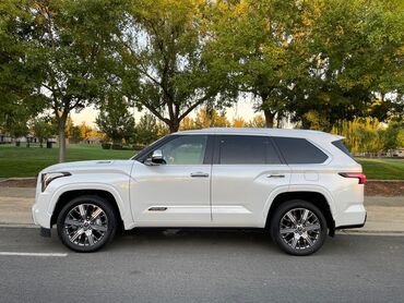 Toyota: Toyota Sequoia: 2024 г., 3.4 л, Автомат, Гибрид, Внедорожник — 3