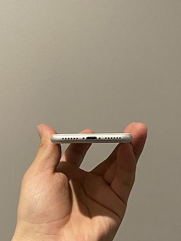 Apple iPhone: IPhone SE, 128 ГБ, Белый, 74 % — 11