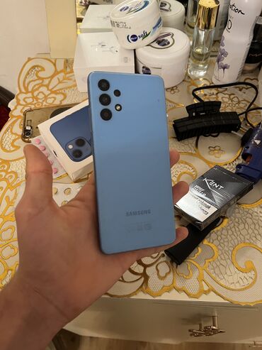 Samsung: Samsung Galaxy A32, 128 GB, rəng - Göy, Barmaq izi, Face ID