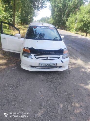 купить крыло гольф 3: Honda Stream: 2002 г., 2 л, Автоматтык, Бензин, Хетчбек