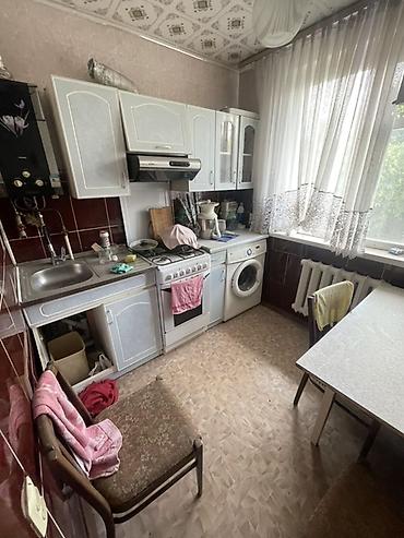 Кыймылсыз мүлк: 3 бөлмө, 60 м², 104-серия, 3 кабат — 5