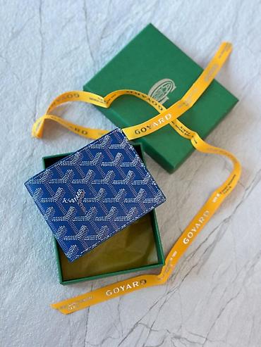 Aksesuarlar: Goyard kişi pulqabısı (klassik “Goyardine” naxışı). Originalla 1:1di — 8