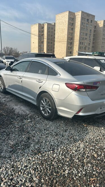 нюндай соната: Hyundai Sonata: 2018 г., 2 л, Автомат, Газ, Седан