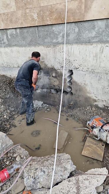 plastik qapllar: Beton kəsmə - Beton deşmə xidməti Beton kubik kərpicdən qapı — 2