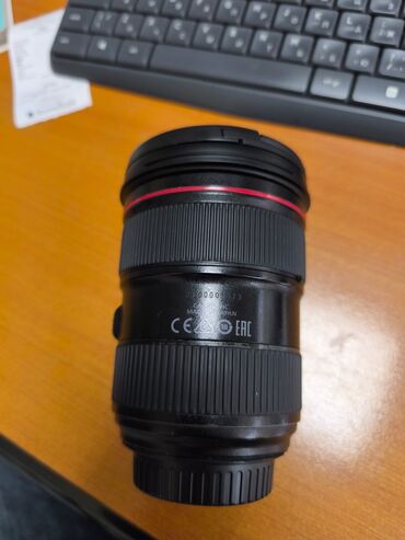 Fotokameralar: Canon EOS-1D X Mark III professional DSLR gövdə. Canon 24-70mm F2.8 — 16