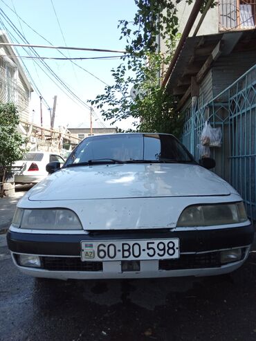 Daewoo: Daewoo Espero: 2 l | 1998 il Sedan