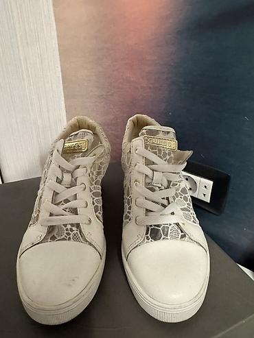sabo 39 40: Guess firmasi razmer 38-39 — 2