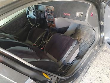 Toyota Avensis: 1998 г., 1.8 л, Механика, Бензин, Универсал