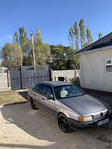 sg 9: Volkswagen Passat: 1990 г., 1.8 л, Механика, Бензин, Седан — 7
