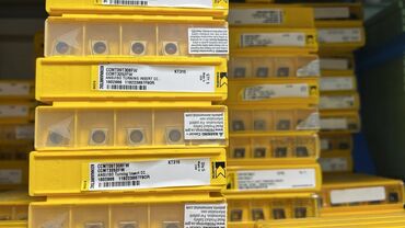 İstehsal avadanlığı: Dəzgah alətləri və kəsici lövhəciklər (freze və torna üçün) — 11