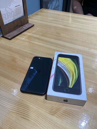 Apple iPhone: IPhone SE 2020, Б/у, 64 ГБ, Коробка, 76 %