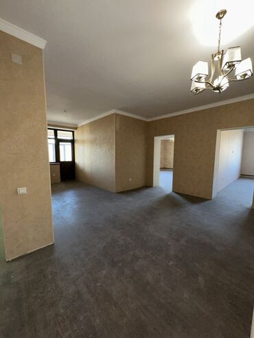 Долгосрочная аренда домов: 420 м², 7 комнат, Балкон застеклен, Забор, огорожен, Парковка — 14