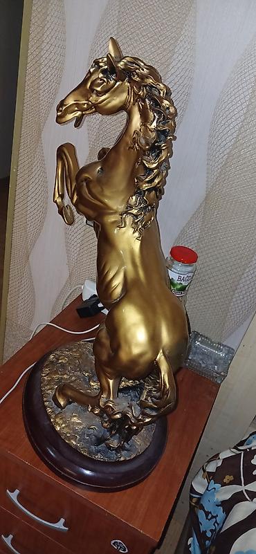 at figurları: Fiqur, rəng - Qızılı — 3