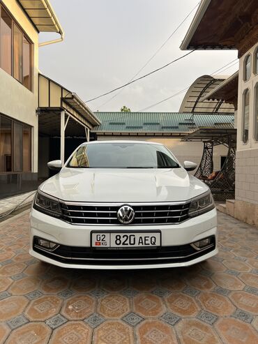 багажник авто: Volkswagen Passat: 2018 г., 2 л, Автомат, Бензин, Седан