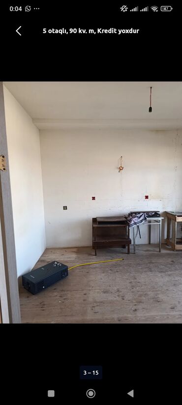 Həyət evləri və villaların satışı: Satılır Binə salxoz ev 60000 manat 5 otaqlı .2 sot üzərində kürsülü — 10